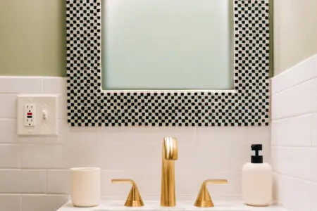 11ed437b 35d0 41f8 b782 e83c9a8a5e2b