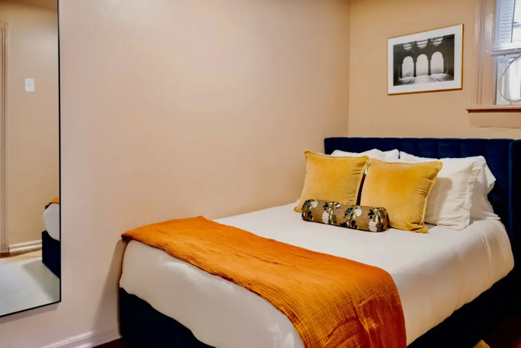 d5b62163 8341 484e a3c0 409ef789badb