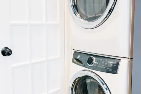 f7e80107 e1ef 4eff 860a 9a4dbbc6f99b