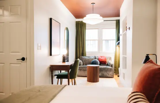 fe5ae6b2 482d 4b8c 9898 d0d1b632e479